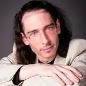Андреев Лев